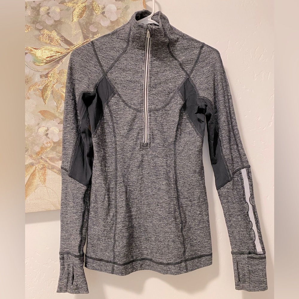 Gorgeous lululemon pullover jacket 4